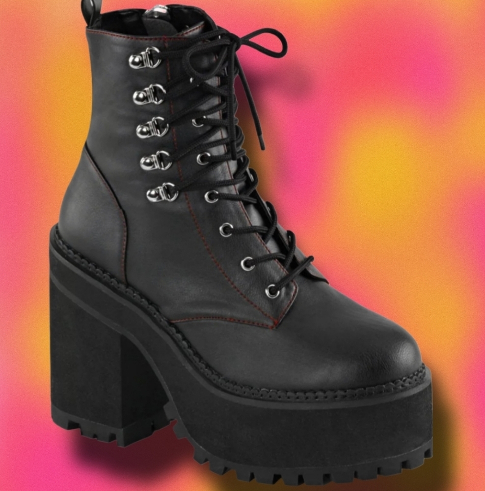 Demonia Assault 100 Black Platform Lace-Up Boots